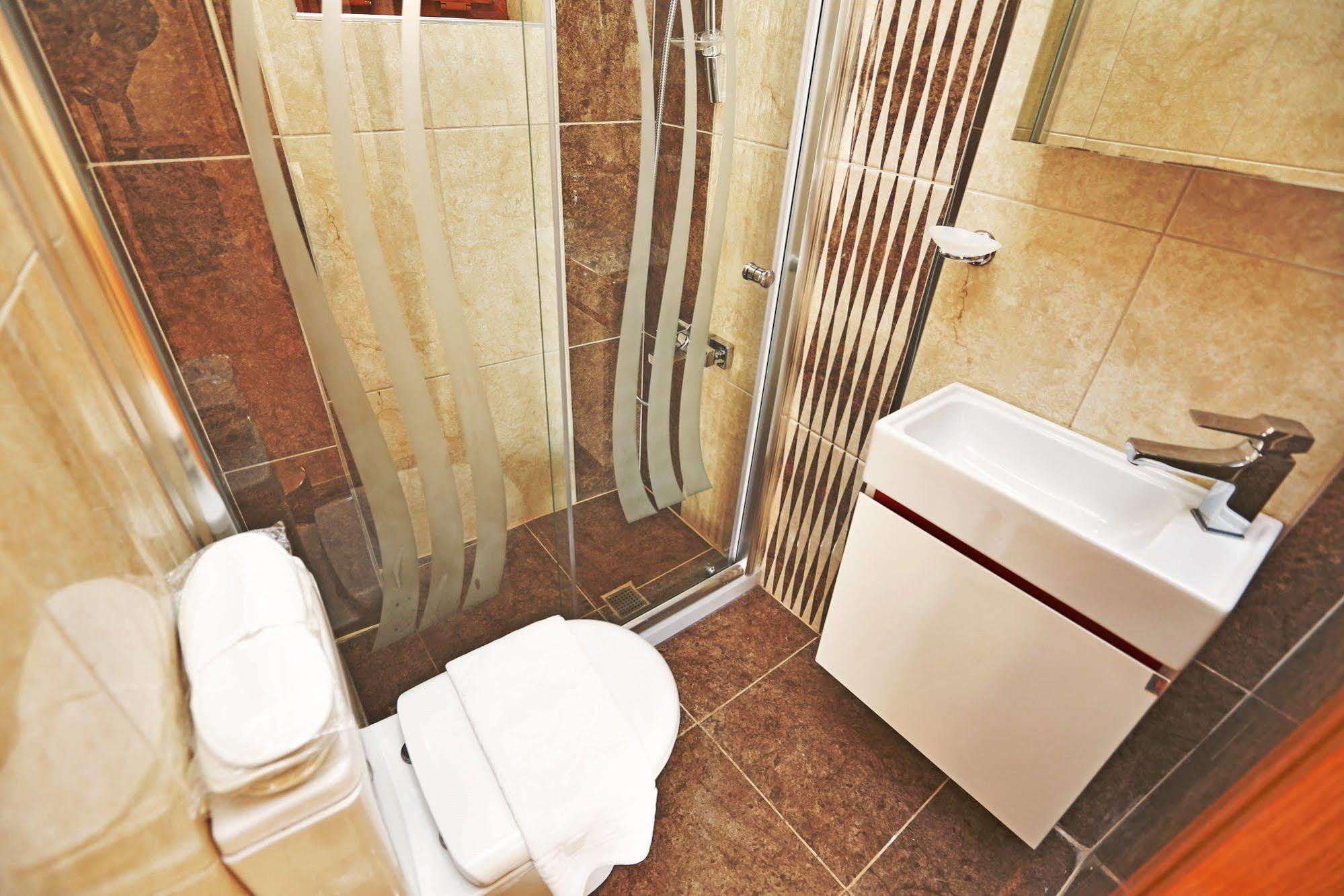 Camelot Apartment Istanbul Eksteriør billede