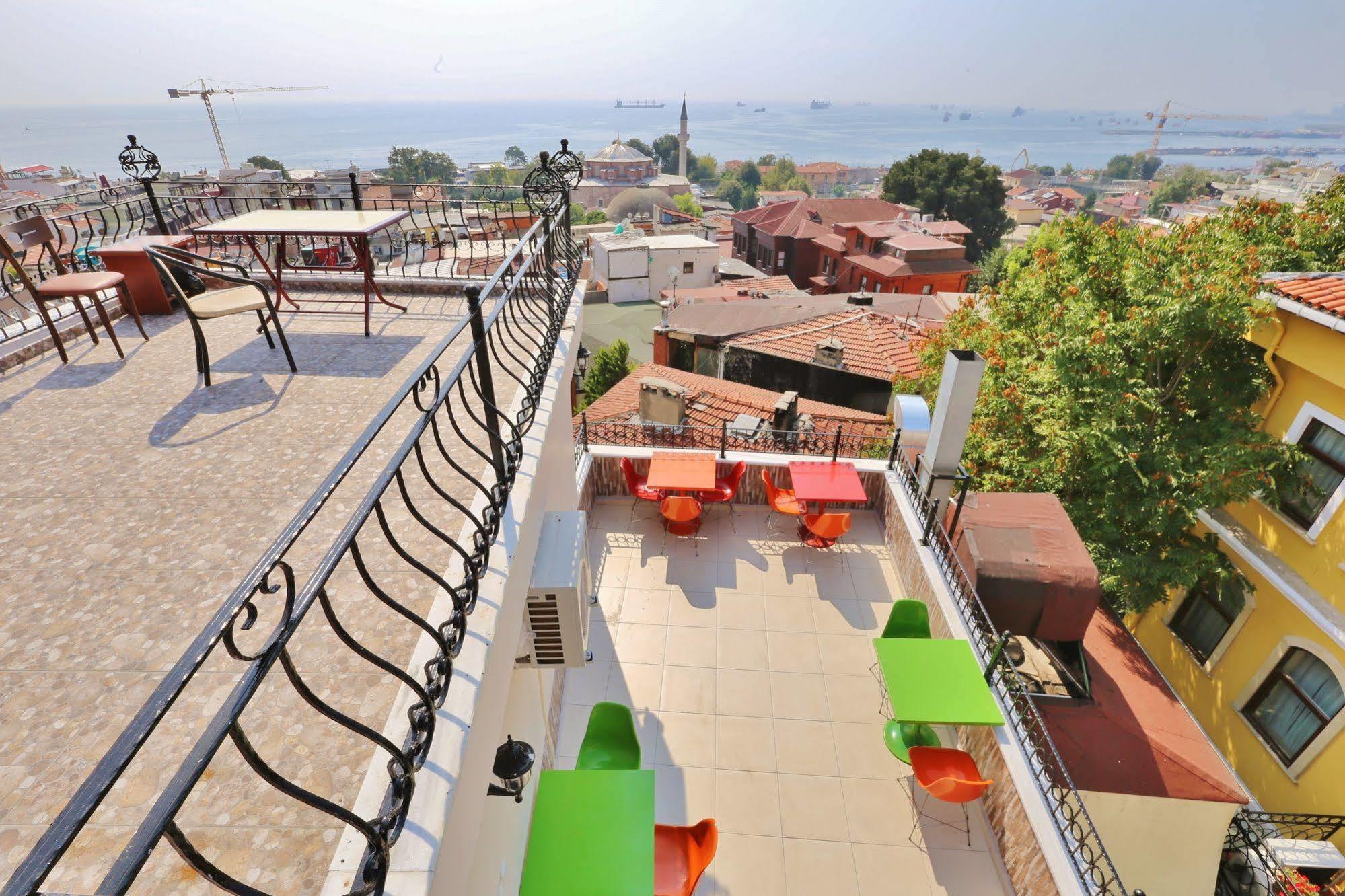 Camelot Apartment Istanbul Eksteriør billede